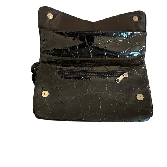 Vintage Black Croc-Embossed Wristlet - Picture 5 of 5